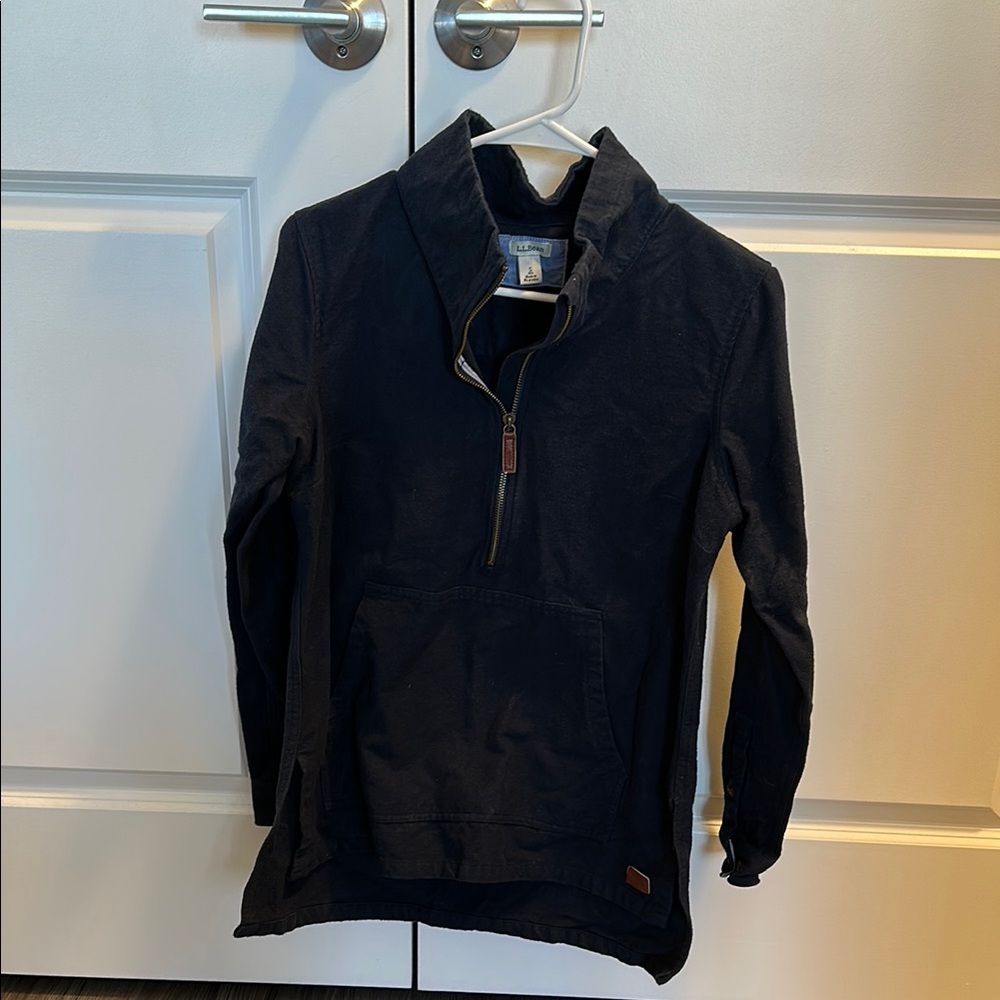 Black Quarter-Zip Pullover